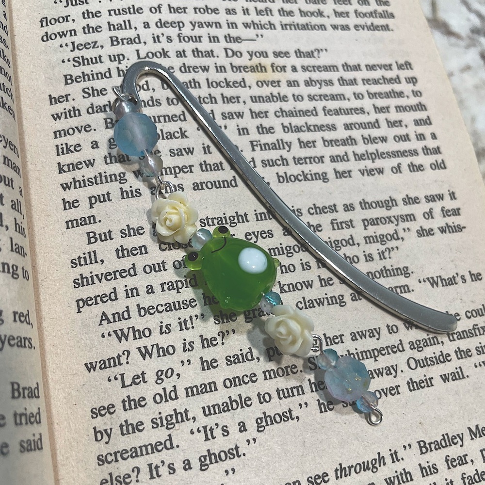 Frog Beaded /Metal Bookmark